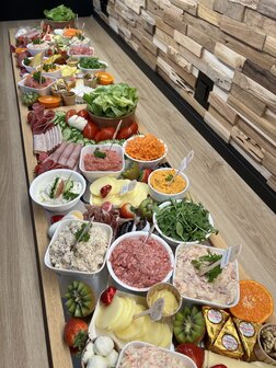 Partyschotel met mini broodjes 