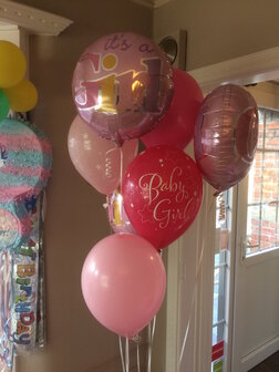 Ballonboeket 7 ballonnen it&#039;s a girl