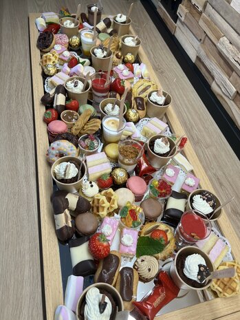 Luxe dessertplank 90cm x 30cm