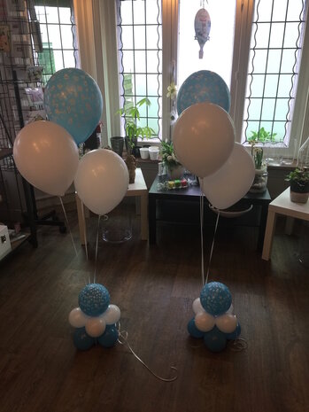 ballonstaander op voet baby boy met 3 ballonnen