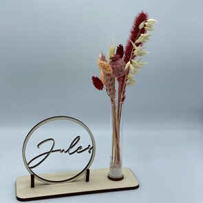 Houten naamcirkel klein met droogbloemen 