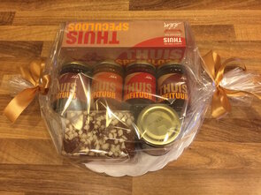 Pakket ontbijtproducten THUIS