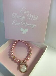 standaard parelarmband " wil je mijn meter zijn?"